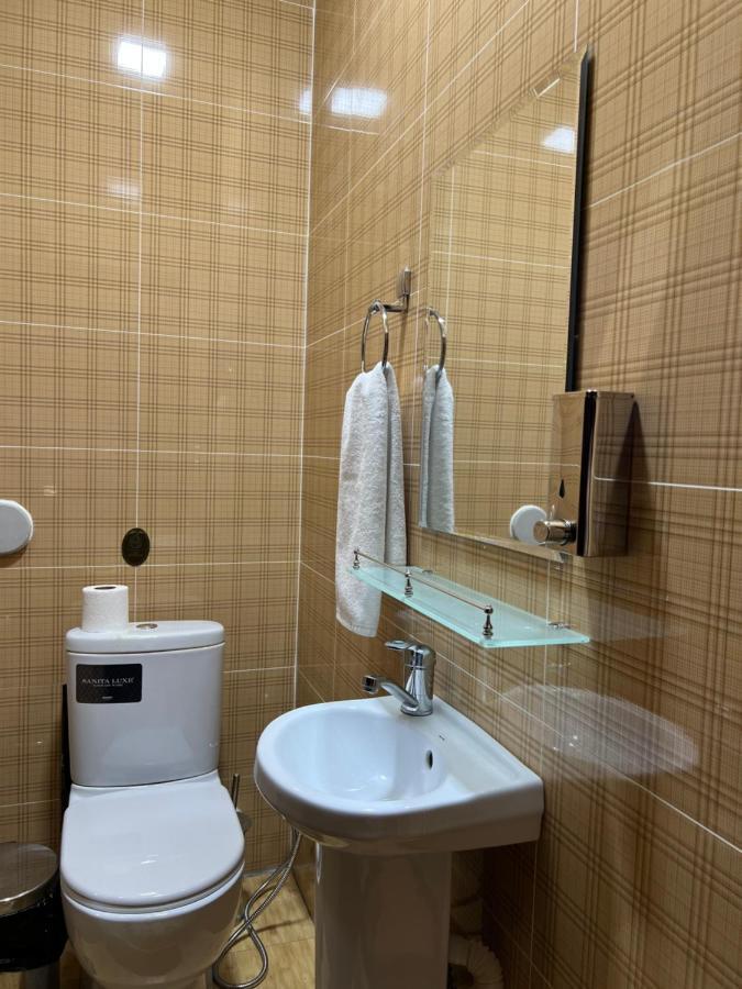 Hayot Hostel Tasjkent Buitenkant foto