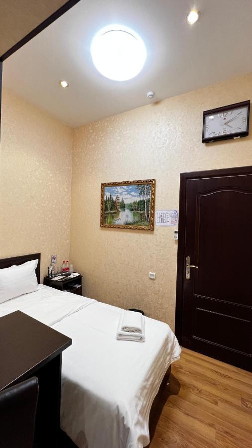 Hayot Hostel Tasjkent Buitenkant foto