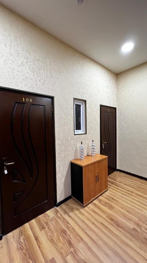 Hayot Hostel Tasjkent Buitenkant foto
